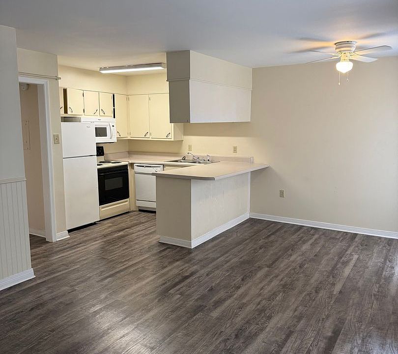1st image of 1103 N 15th Ave APT 108
