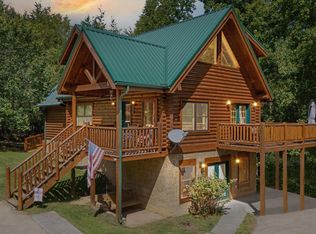 274 Burning Oaks Dr, Sevierville, TN 37876