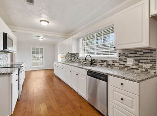 22 Pine Crest Pl, Brandon, MS 39042