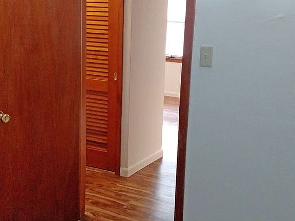 5th image of 607 W Healey St APT 15