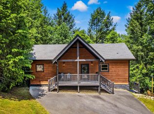 2710 Owls Cove Way, Pigeon Forge, TN 37862