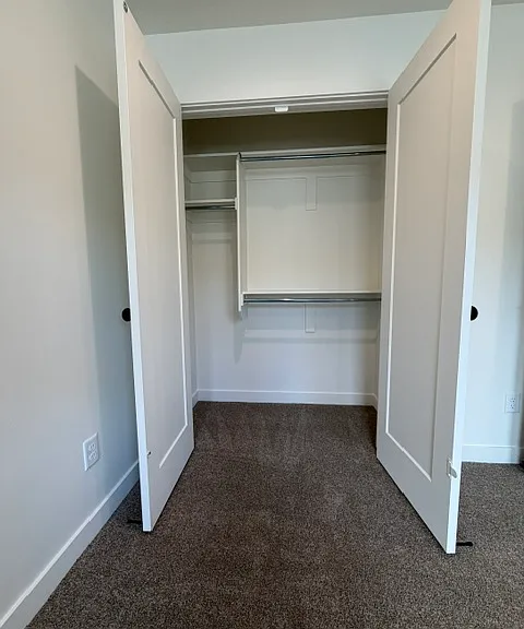 194 N 300 E #4 — Photo 20