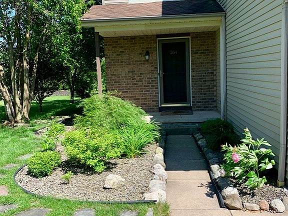 3rd image of 264 Briarwood Ln