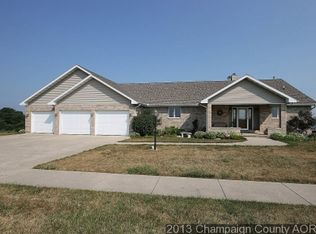 18041 Lakeview Dr, Weldon, IL 61882