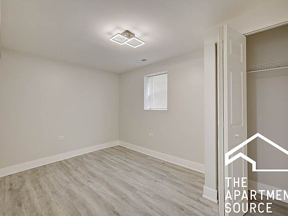 5th image of 2935 N Lawndale Ave #G