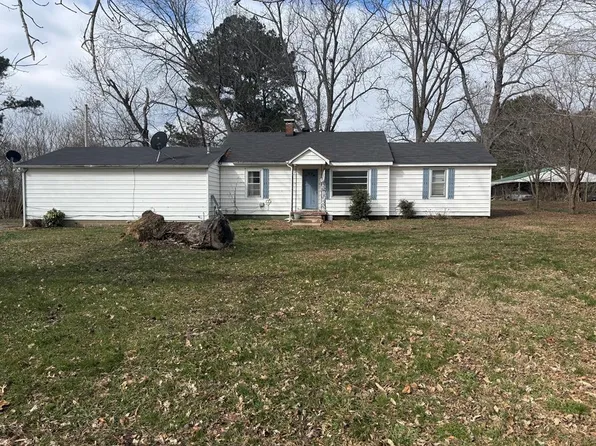 6655 Highway 436, Mc Kenzie, TN 38201