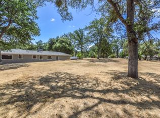 31520 Sioux Rd, Coarsegold, CA 93614