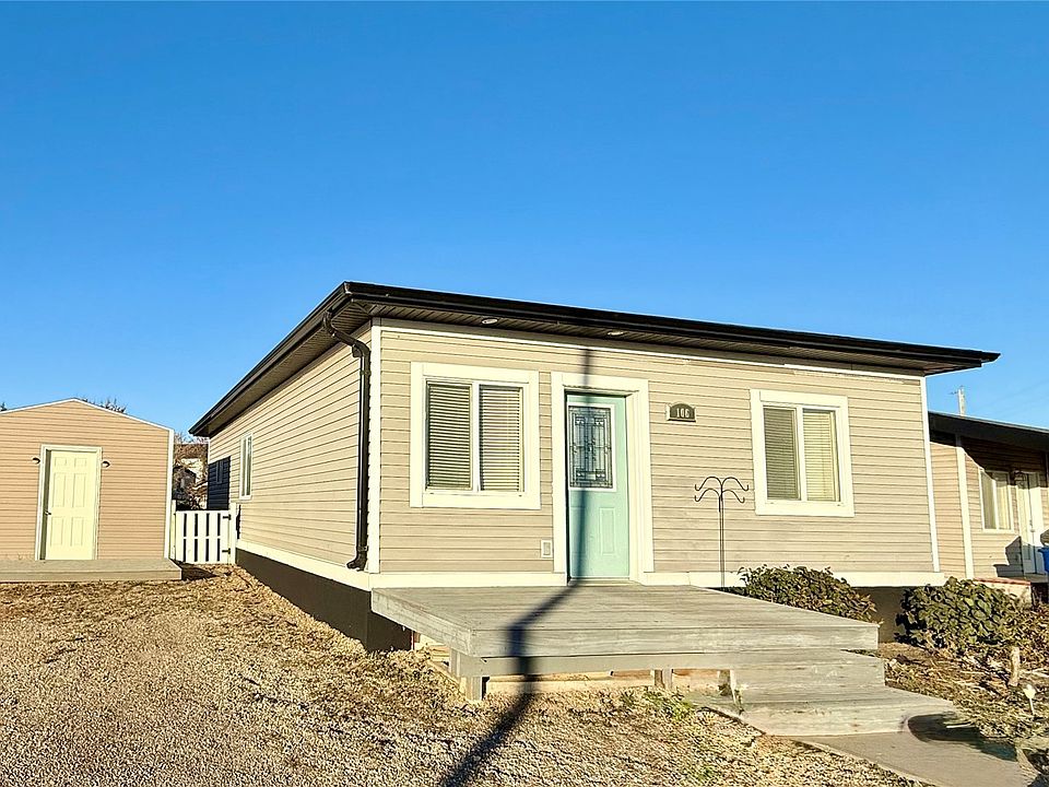 1st image of 106 7th Street W
