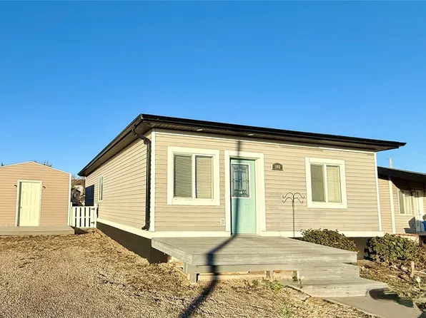 106 7th Street W, Kindersley, SK S0L 1S0