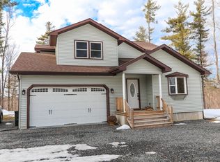 47 Maple St, Broadalbin, NY 12025