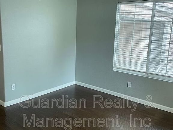 4th image of 16036 N 11th Ave Unit 1114