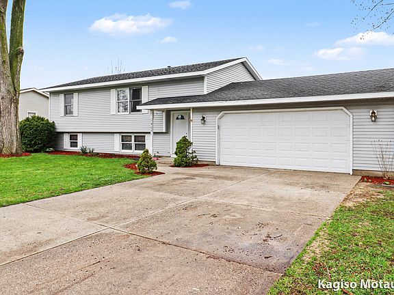 3rd image of 13051 Southland Ct