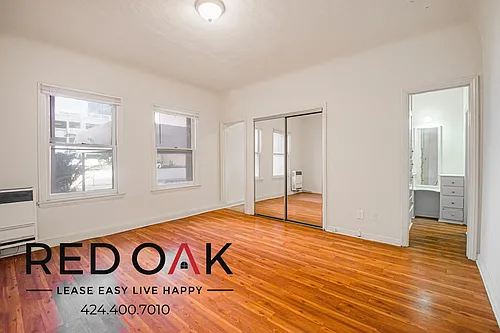 610 S Kenmore Ave #407 Photo 1
