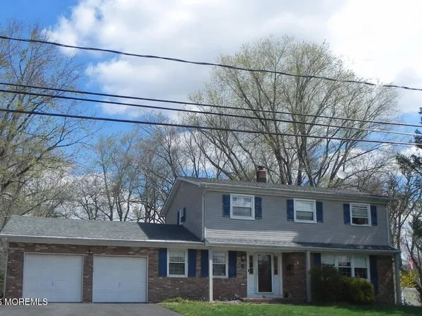 4 Westbrook Road, Howell, NJ 07731