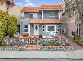 24 W Neapolitan Ln, Long Beach, CA 90803