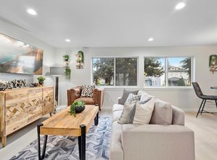 4111 Whitman Ave N APT 101, Seattle, WA 98103