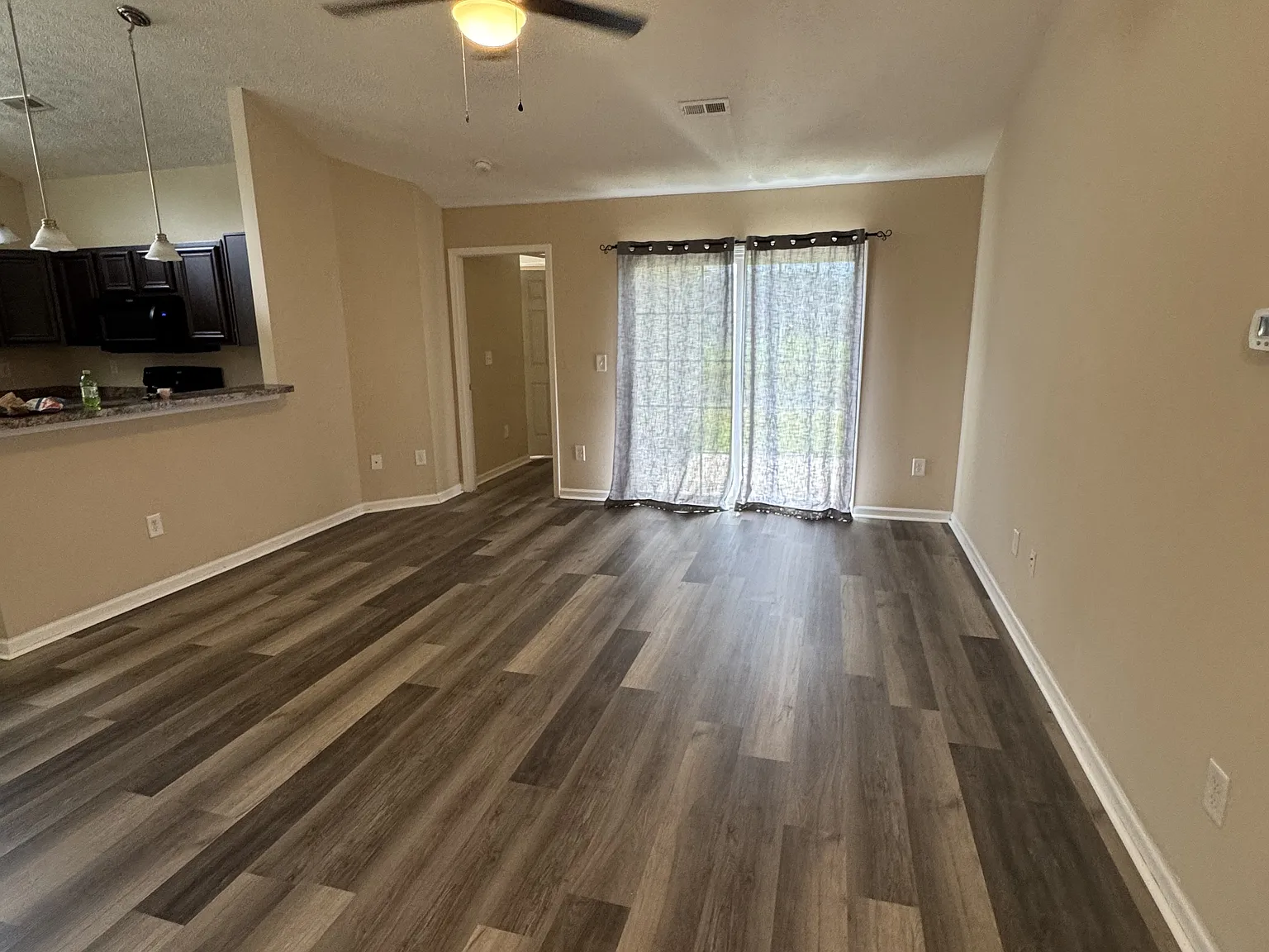 224 Foxpath Loop - 1 — Photo 4