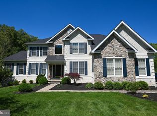 35 Clivedon Ln, Phoenixville, PA 19460