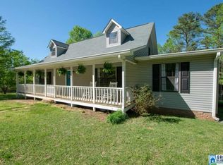 240 Raccoon Trl, Hayden, AL 35079