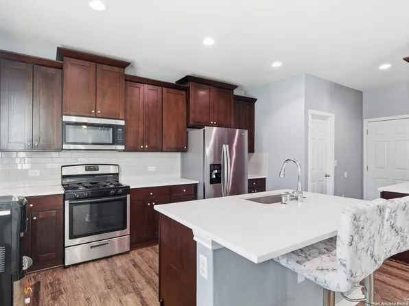 21018 Chestnut Cove, San Antonio, TX 78266