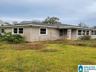 1848 Saint Charles Ct SW, Birmingham, AL, 35211