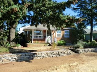 7407 NE Hassalo St, Portland, OR 97213