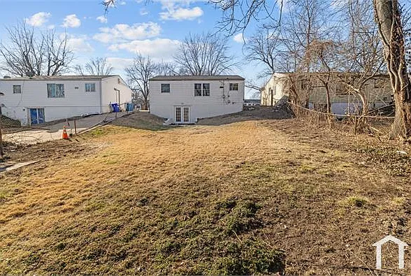 10432 Royal Dr — Photo 35