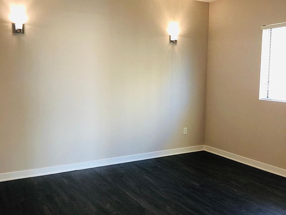 3rd image of 13309 Woodbridge St APT 403