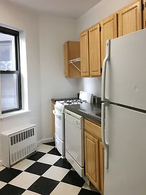 Rented by Awaye Realty Management LLC | media 7