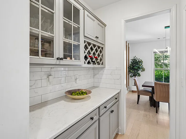 222 Rosemary Way — Photo 10