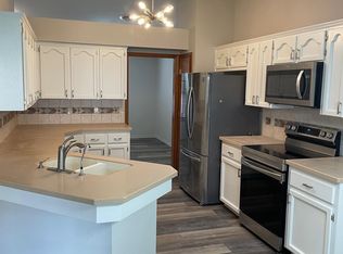 2609 Oaktree Ct, Alamogordo, NM 88310