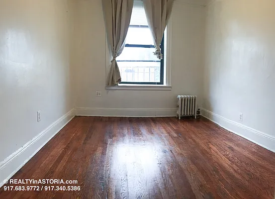 Rented by Alexiou Realty | media 17