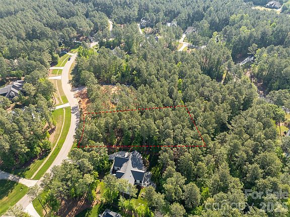 4th image of 6361 Chimney Bluff Rd