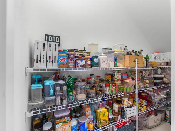 527 NW 17th Street, Fort Lauderdale, FL 33311