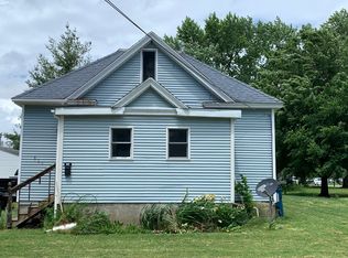 519 E Livingston St, Pontiac, IL 61764