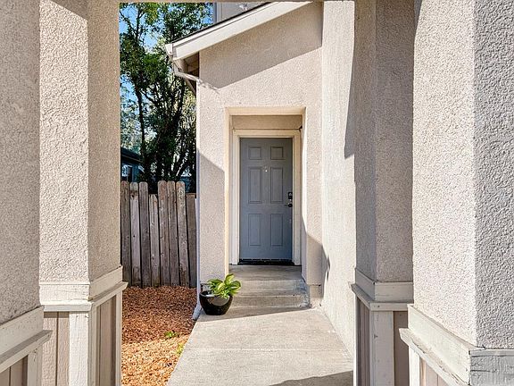 2nd image of 2923 Dall Sheep Lane