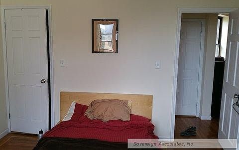2nd image of 850 W 176th St APT 6A
