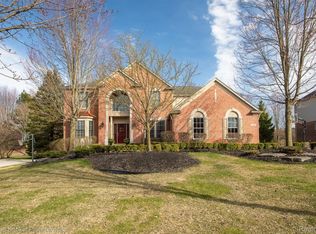 17560 White Pine Ct, Northville, MI 48168