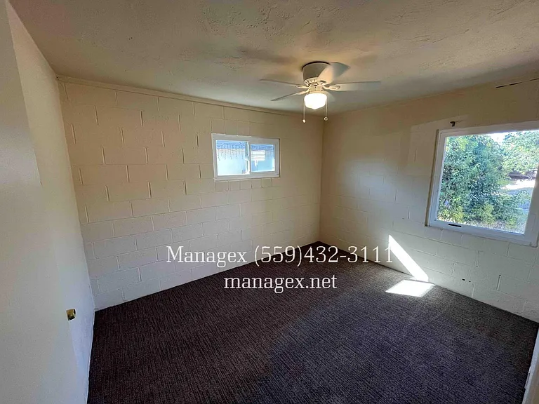 2015 E Swift Ave — Photo 8