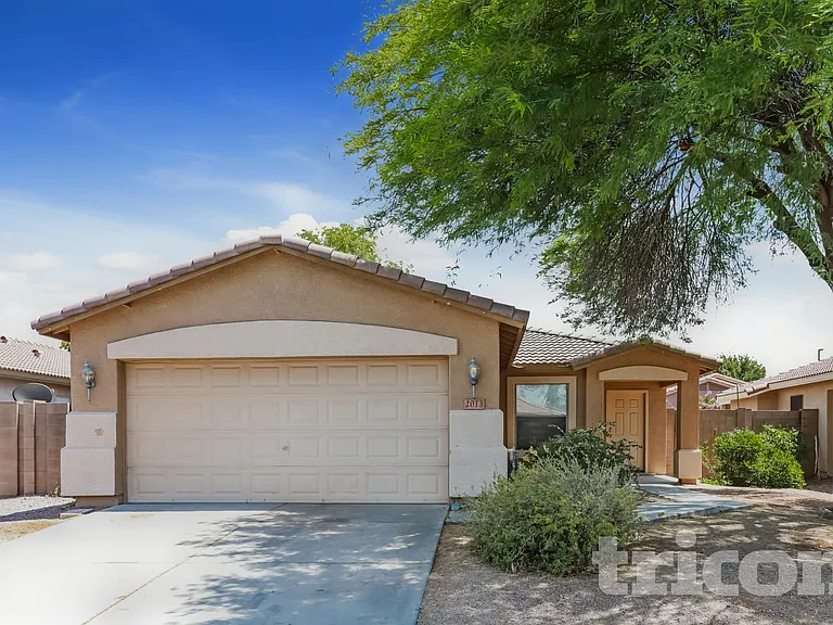 2013 W Allens Peak Dr — Photo 1