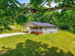 951 Oats Hill Rd, Olive Hill, KY 41164