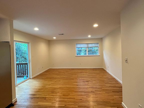 2nd image of 2 Washington Ave N #2