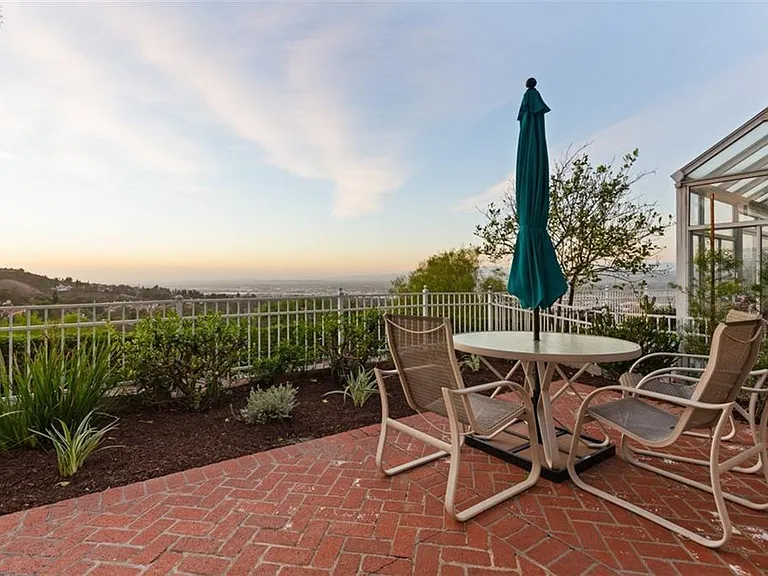 745 S Crown Pointe Dr — Photo 21