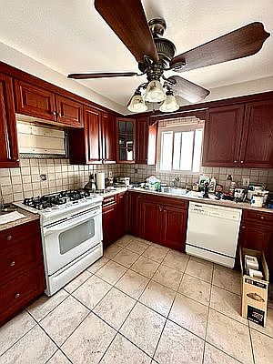 4th image of 146-27 27th Ave #2