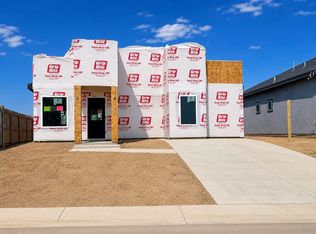 624 Rosemary Ln, Laredo, TX 78046