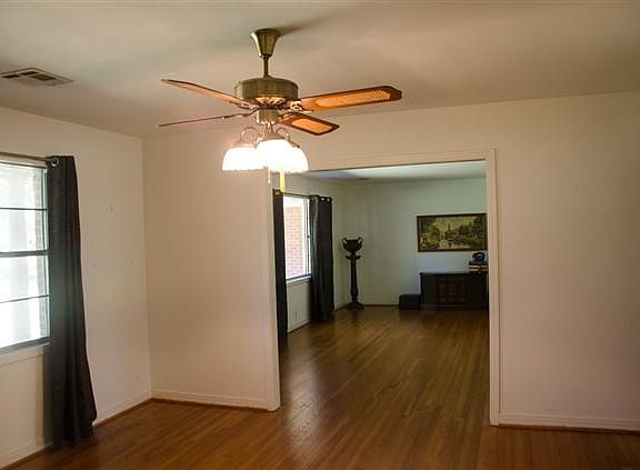 3rd image of 7797 Shady Ln