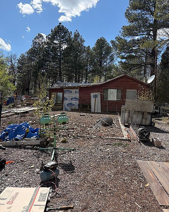 1st image of 292 Bausman Ln