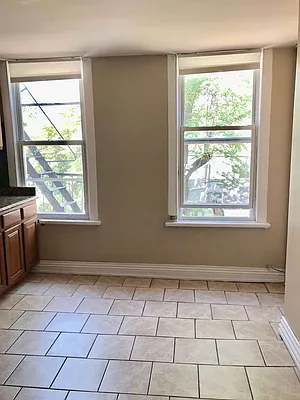 Rented by Garfield Realty  | media 66