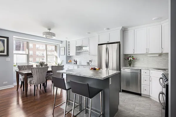 Sold by Stribling | media 4