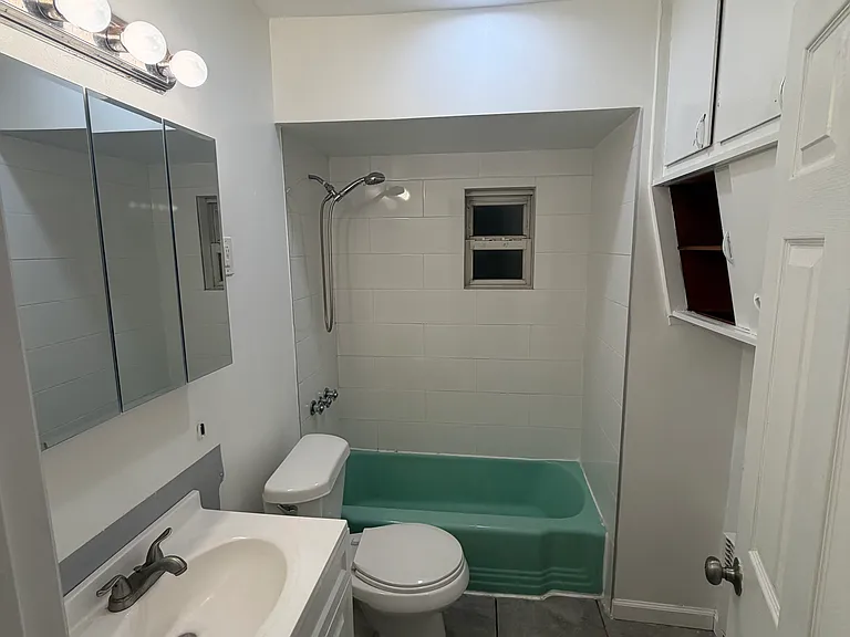 724 Murray St #1 — Photo 6